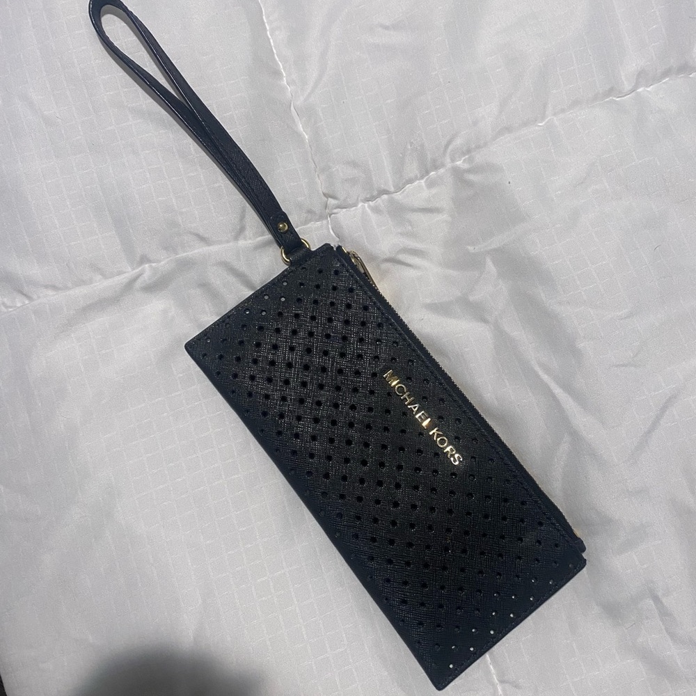 Michael Kors Wristlet
